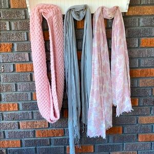 Gray and pink scarf bundle